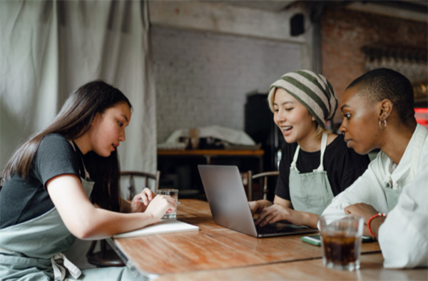 外事翻译都包含的服务项目以及外事翻译的特点